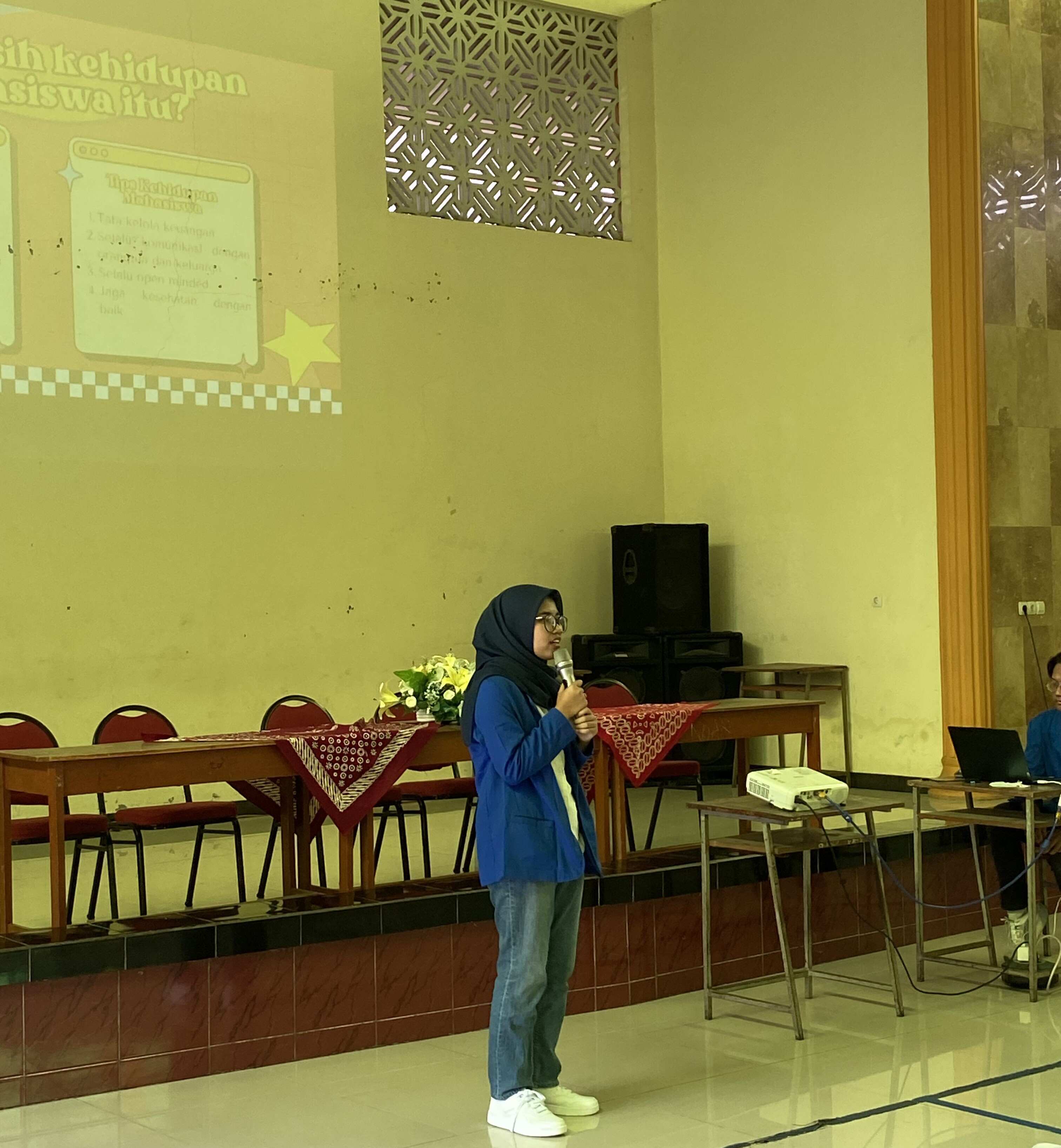 Pemaparan materi internal